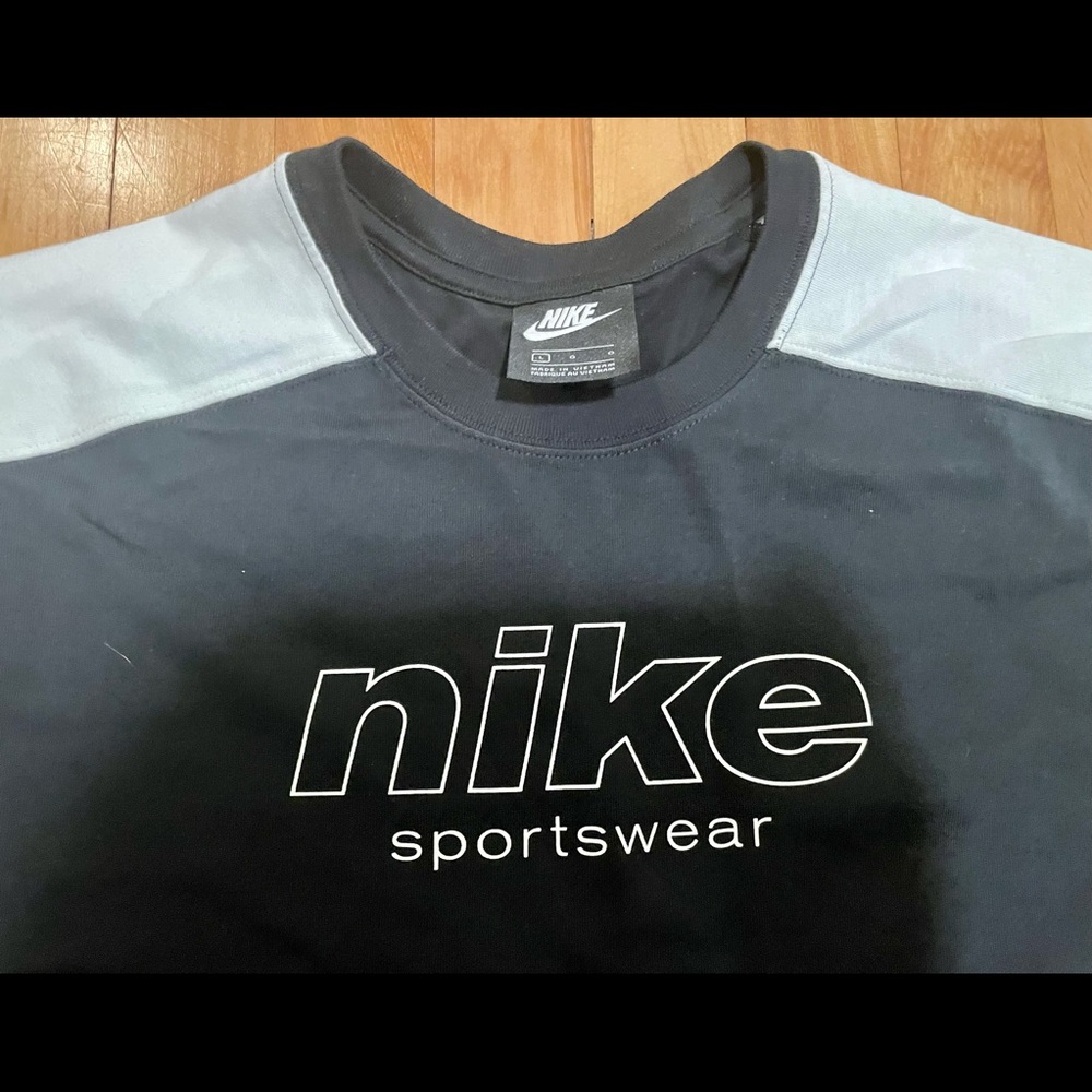 Nike tee, black and white size L